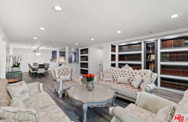821 N Formosa AVE Gallery 2