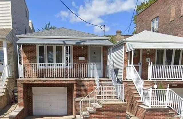 773 AVENUE E photos photos