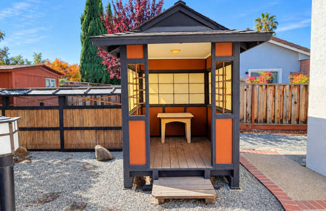 Beautiful 4 bed and 3-bathroom Fremont Home for Rent – Prime Location Gallery 3