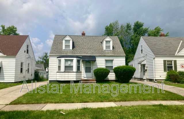 5214 Thomas St - 5214 Thomas Street, Maple Heights, OH 44137