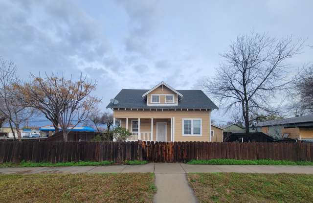 2 Bedroom 1 Bathroom Home in Corning For Rent! photos photos