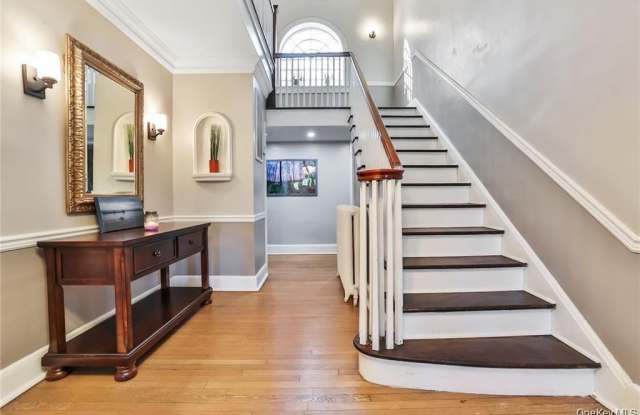 245 E Townline Road Gallery 3