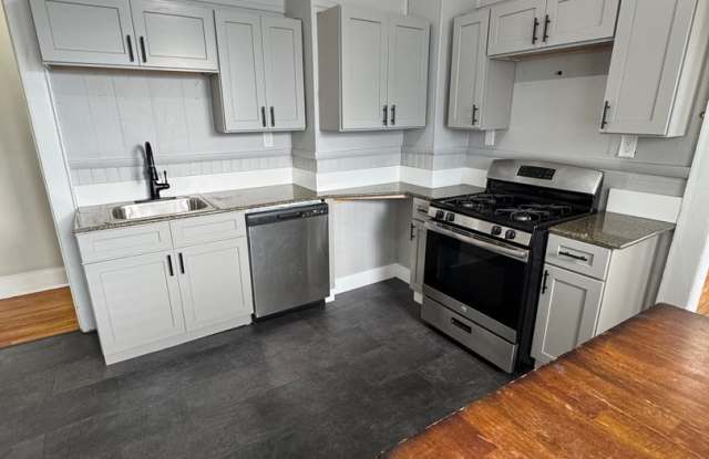 825-827 Westcott Street photos photos