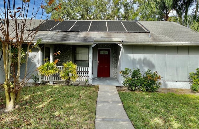 4701 RANCHWAY COURT - 4701 Ranchway Court, Northdale, FL 33624