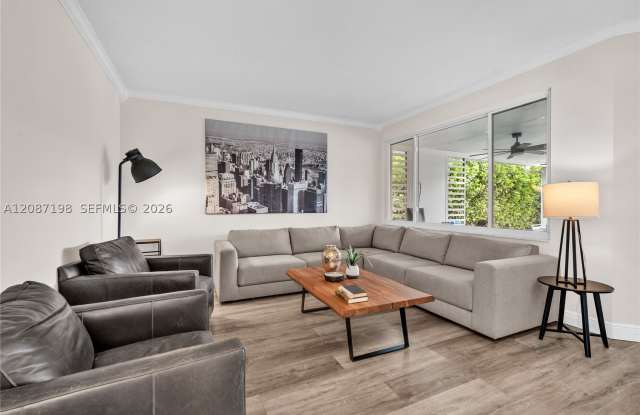 401 Bermuda Springs Dr Gallery 4