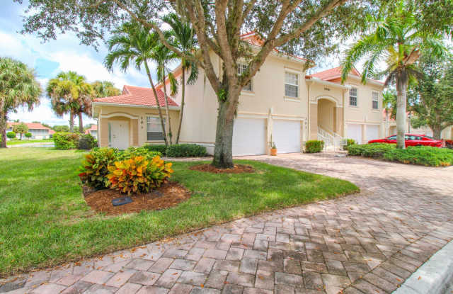 ** BEAUTIFULLY REMODELED FURNISHED CONDO IN ORCHID COVE AT PORT OF THE ISLANDS ** 2 BEDROOMS\2 BATHROOMS ** LONG-TERM RENTAL **  Gallery 1