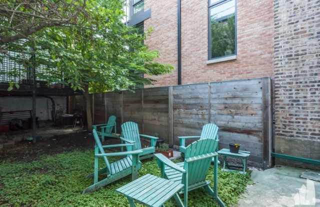 1819 West Cortland Street Gallery 4