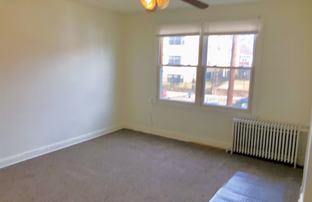 231 Oakwood St SE Apt 1 Gallery 2
