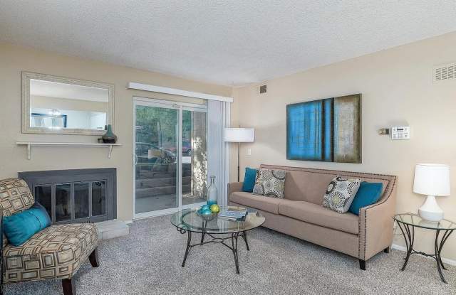 7395 E Eastman Ave photos photos