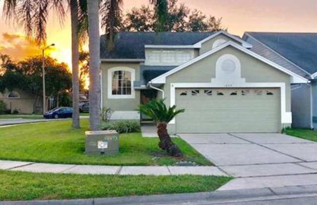 1840 Bachman Way photos photos