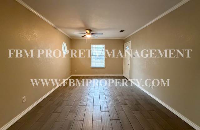 121 N 24th St, Unit 2 - Cozy 2 Bedroom, 1 Bathroom Duplex in Corsicana, TX! Gallery 2