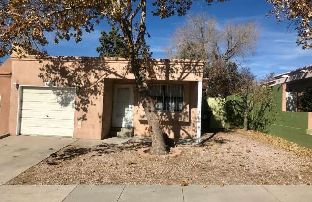 Coming Soon! Quaint Townhouse Located In The Foothills! - 13817 Jason Place Northeast, Albuquerque, NM 87123