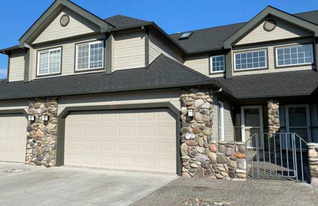 275 Lone Pine Lane - 275 Lone Pine Lane, The Dalles, OR 97058