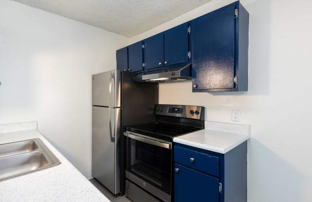 Carriage Green Apartments Gallery 2
