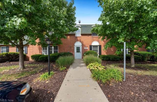 4779 Columbia Road - 4779 Columbia Road, North Olmsted, OH 44070