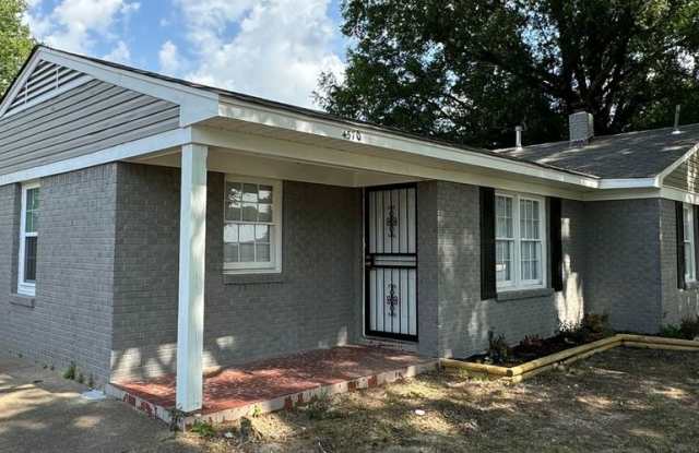 4570 Hodge Rd Gallery 2