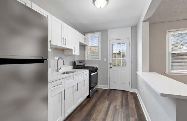 Spacious 3-Bedroom/1-Bathroom home with Modern Amenities in Moravia! photos photos