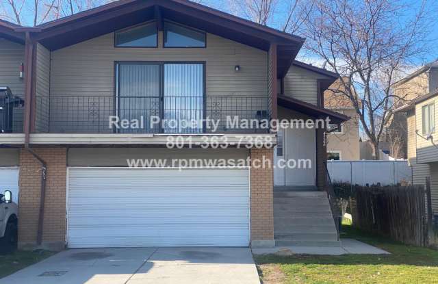 Check out This 3 Bedroom 1.5 bathroom Duplex in Taylorsville Ut! photos photos
