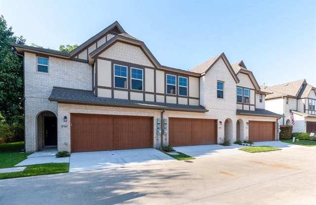 8709 Tudor Place - 8709 Tudor Pl, Dallas, TX 75228