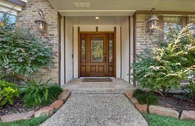 6514 Clearhaven Circle Gallery 2