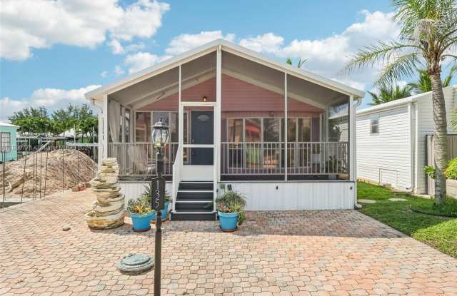 10851 S Ocean Dr photos photos
