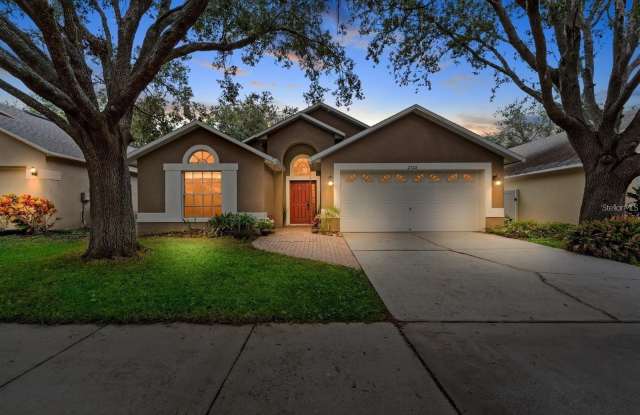 2522 CLARESIDE DRIVE photos photos