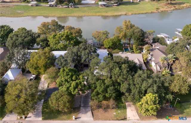 180 Lake Ridge Drive - 180 Lake Ridge Drive, Guadalupe County, TX 78155 180 Lake Ridge Drive - 180 Lake Ridge Drive, Guadalupe County, TX 78155