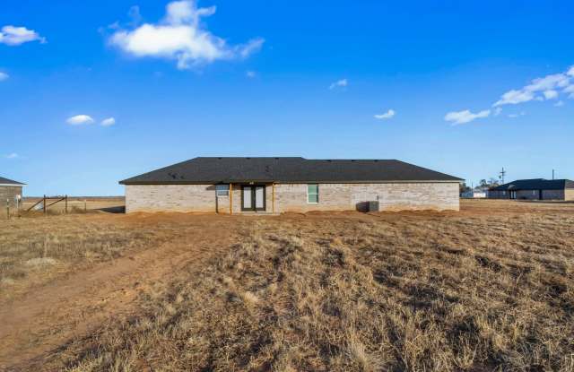New Construction Home In Idalou ISD! Gallery 3