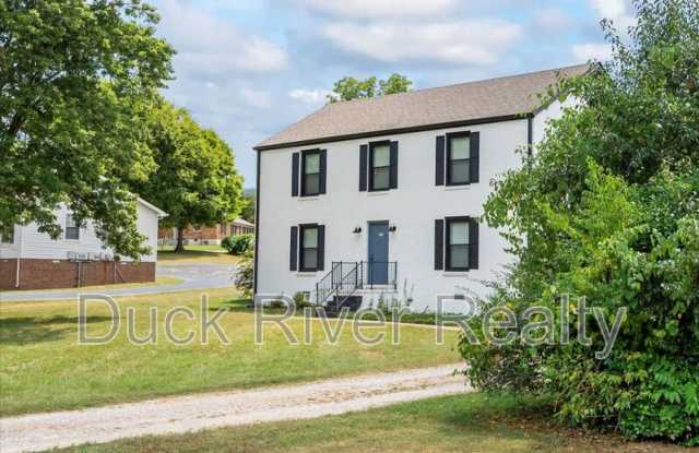 519 Woods Dr photos photos