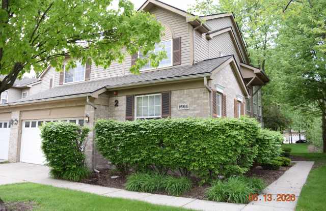 1566 Heron Circle photos photos