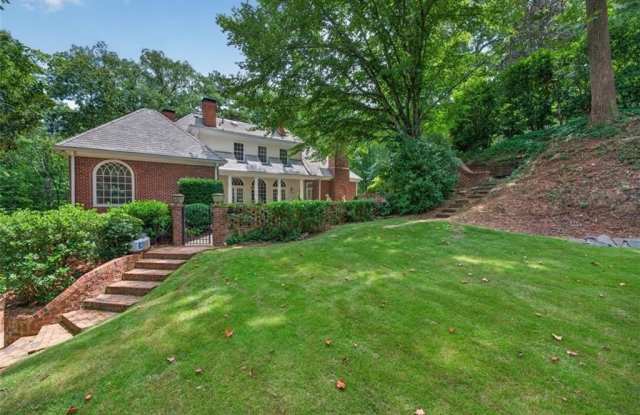 140 Valley Road NW Gallery 3