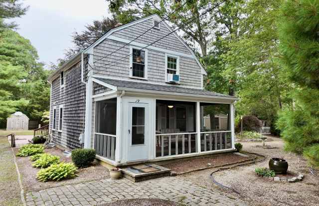 19 Rolling Acres Lane - 19 Rolling Acres Lane, Barnstable County, MA 02536