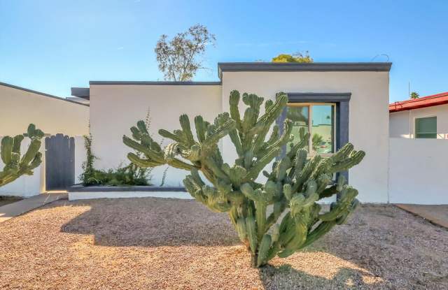 $1,825 for Lease, Two Bedroom-1 Bath Remodeled Single Family home With 2 Car Garage  Private Yard in the Heart of Tempe off Southern  Kyrene 85282! - 429 West La Jolla Drive, Tempe, AZ 85282