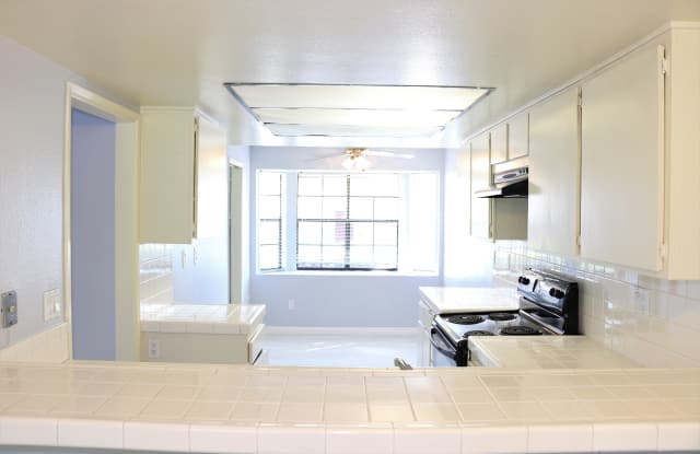 3649 Harvard Dr Gallery 2