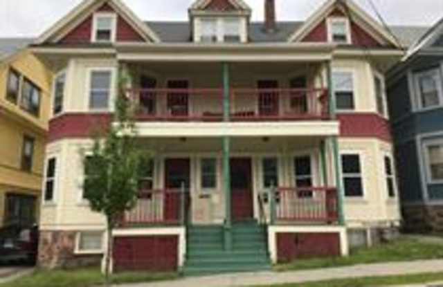 8 Bradley Street - 8-1 Gallery 1