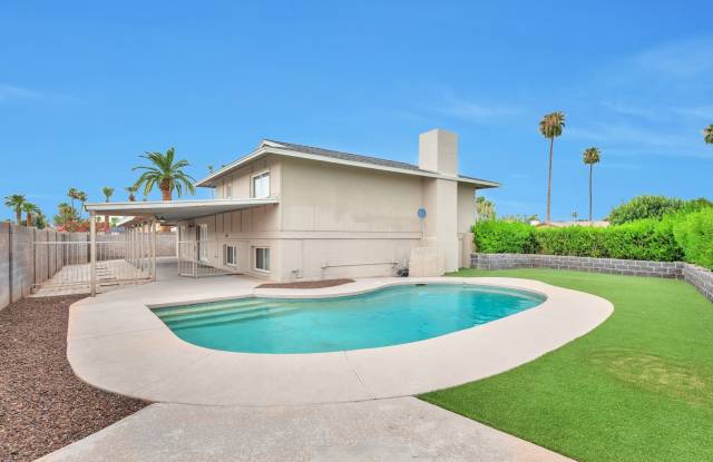 ASU 6 Bedroom! 3.5 Baths Pool! photos photos