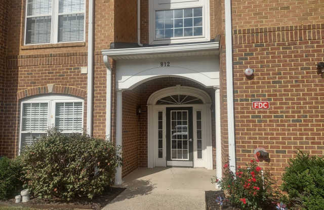 Charming 2BR Condo in Aberdeen Gallery 1