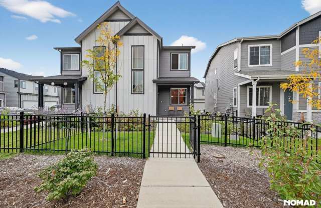 Charming 3BR Townhome in Parker photos photos
