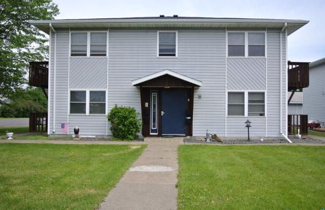 47 E 4th St - 47 East 4th Street, Superior, WI 54880