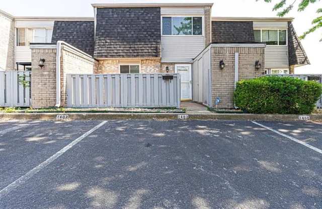 1402 Bill Carrol Drive - 1 photos photos