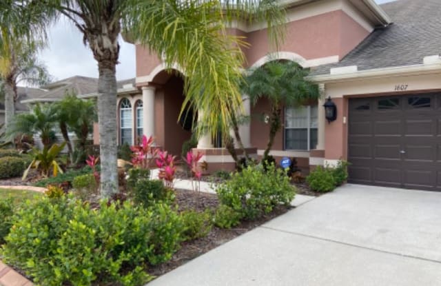1607 Beaconsfield Dr - 1607 Beaconsfield Drive, Wesley Chapel, FL 33543