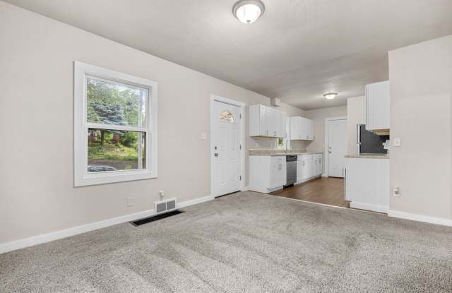 2 Bedroom for Rent in Des Moines Gallery 4