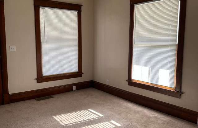 306 East Nuckols Street - 1 Gallery 3