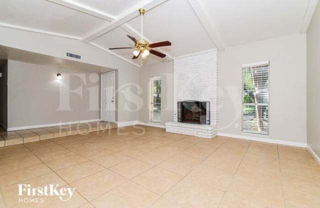 418 Thistle Drive Gallery 2