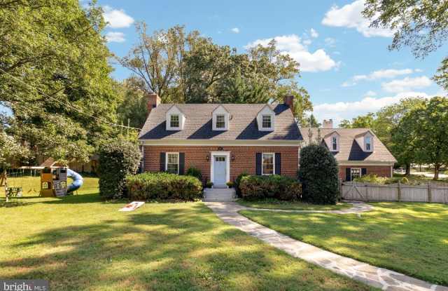 9701 CONNECTICUT Avenue - 9701 Connecticut Avenue, South Kensington, MD 20895