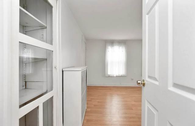 3 Webster Ct Gallery 3