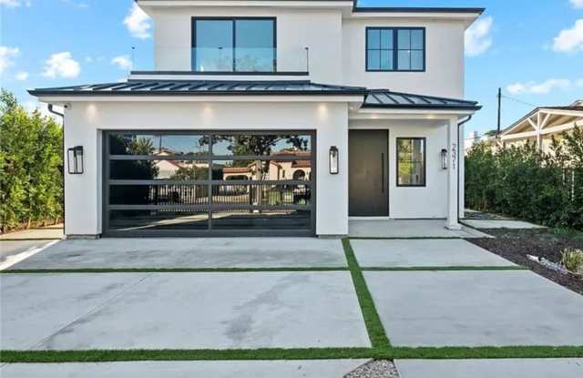 2371 Midvale photos photos