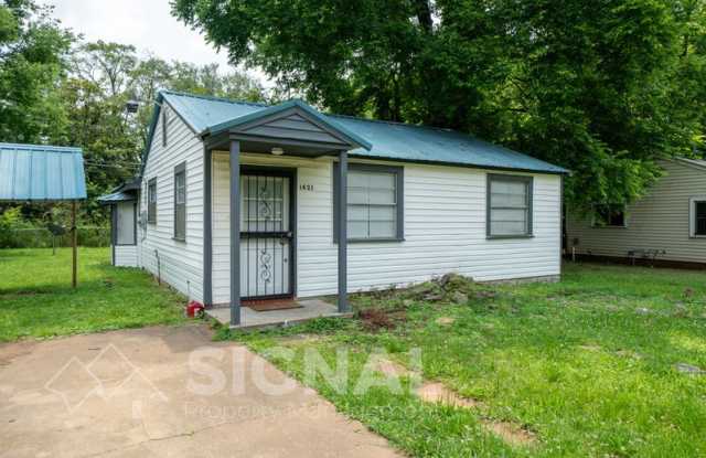 1421 Rayfield Dr photos photos