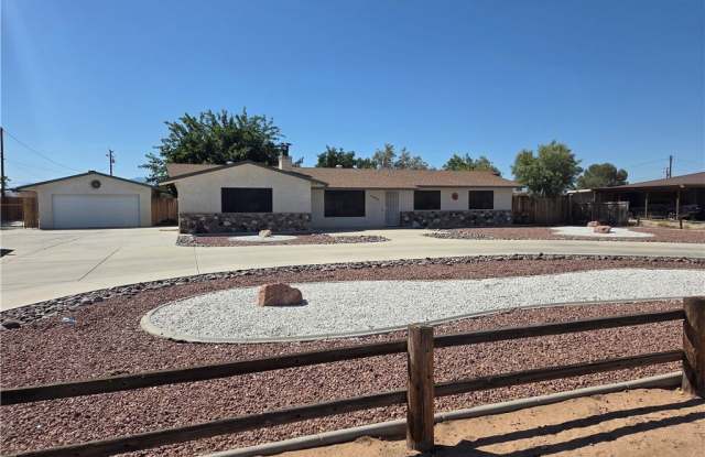 13881 Jicarilla Road photos photos