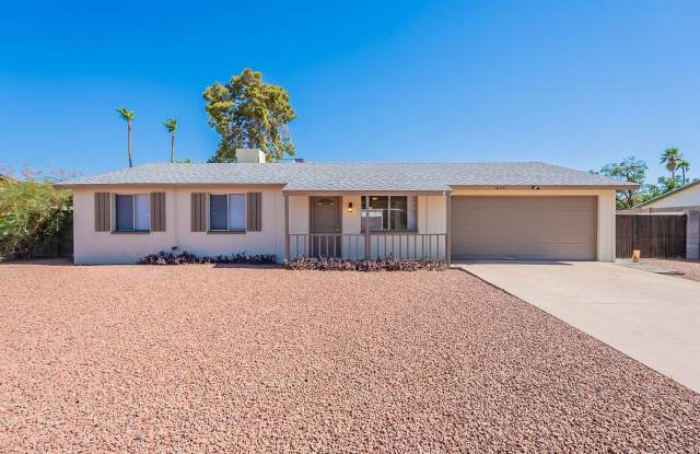 Moon Valley - Three Bedrooms  RV Gate photos photos